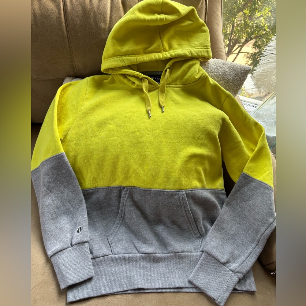 Holloway Two-Tone Yellow and Gray ladies Sweater